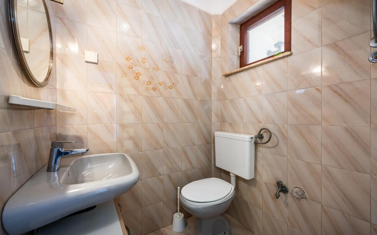 Apartmani Lido Bašanija Exterior foto